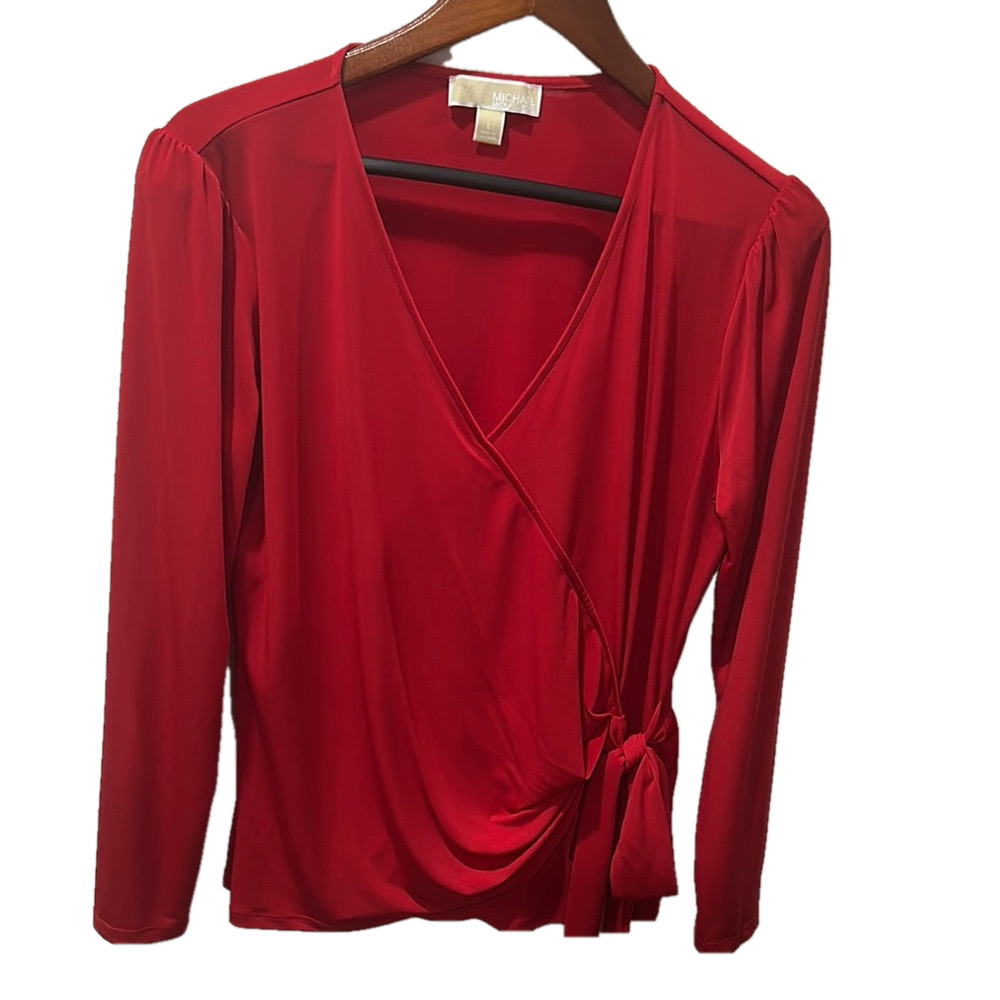Michael Michael Kors Red Wrap Top size L GUC…